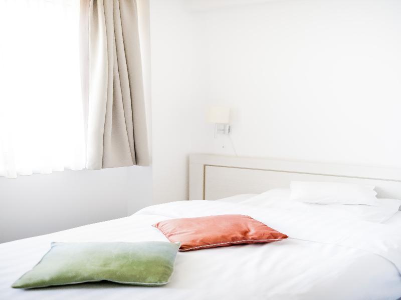 Alex&George Boutique Hotel Cluj-Napoca Exteriör bild