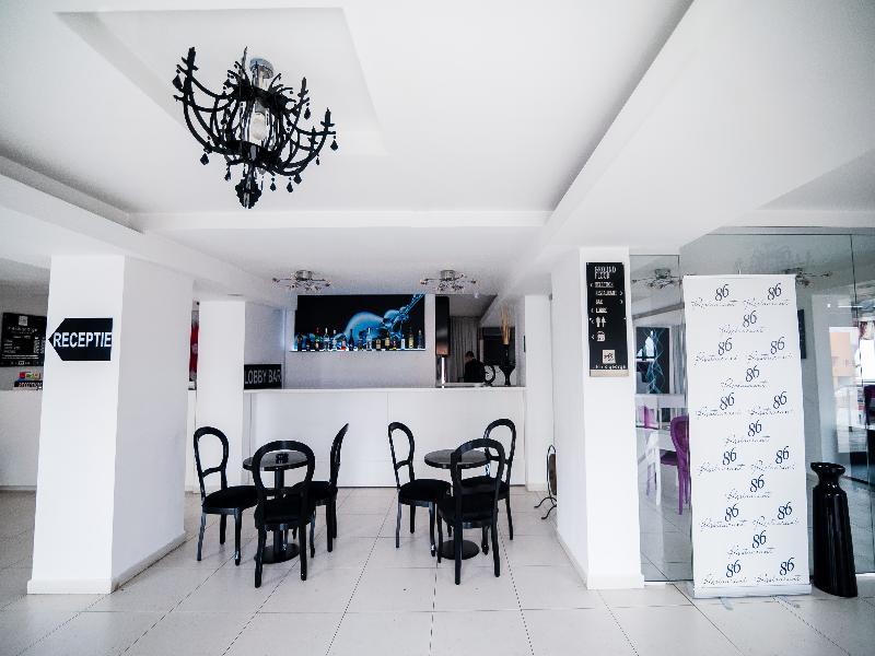 Alex&George Boutique Hotel Cluj-Napoca Exteriör bild